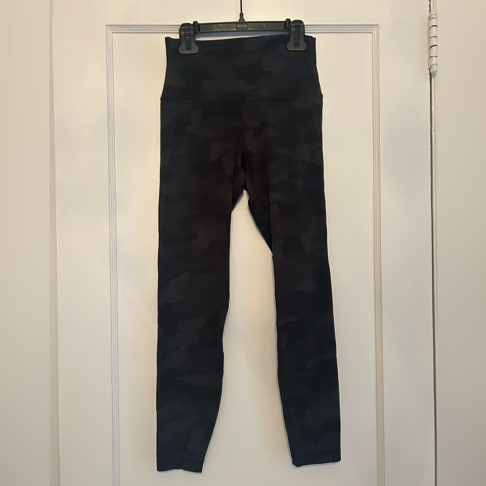Lululemon Black Camouflage Leggings